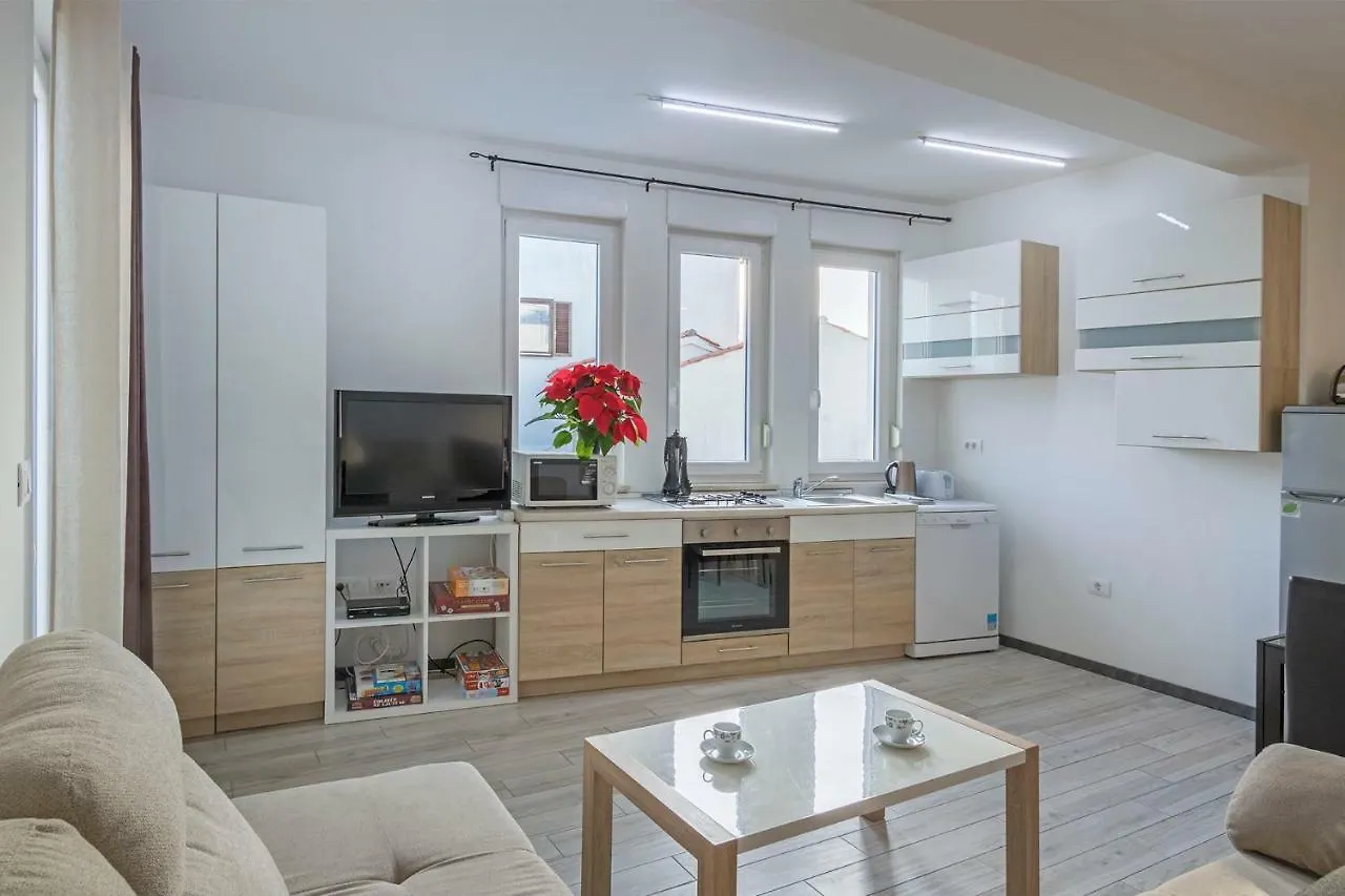 Apartments Peti