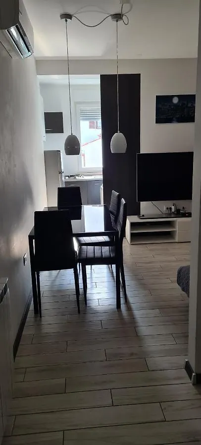 Apartments Peti Pula