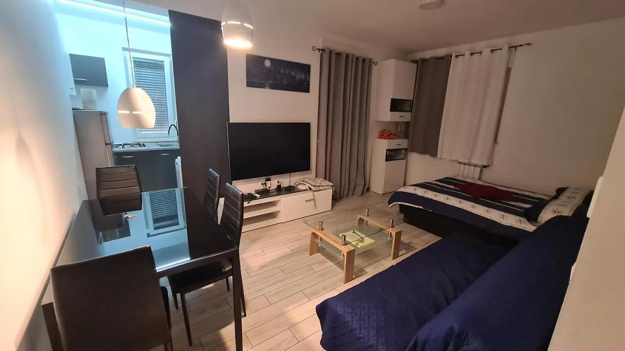 Apartments Peti Pula