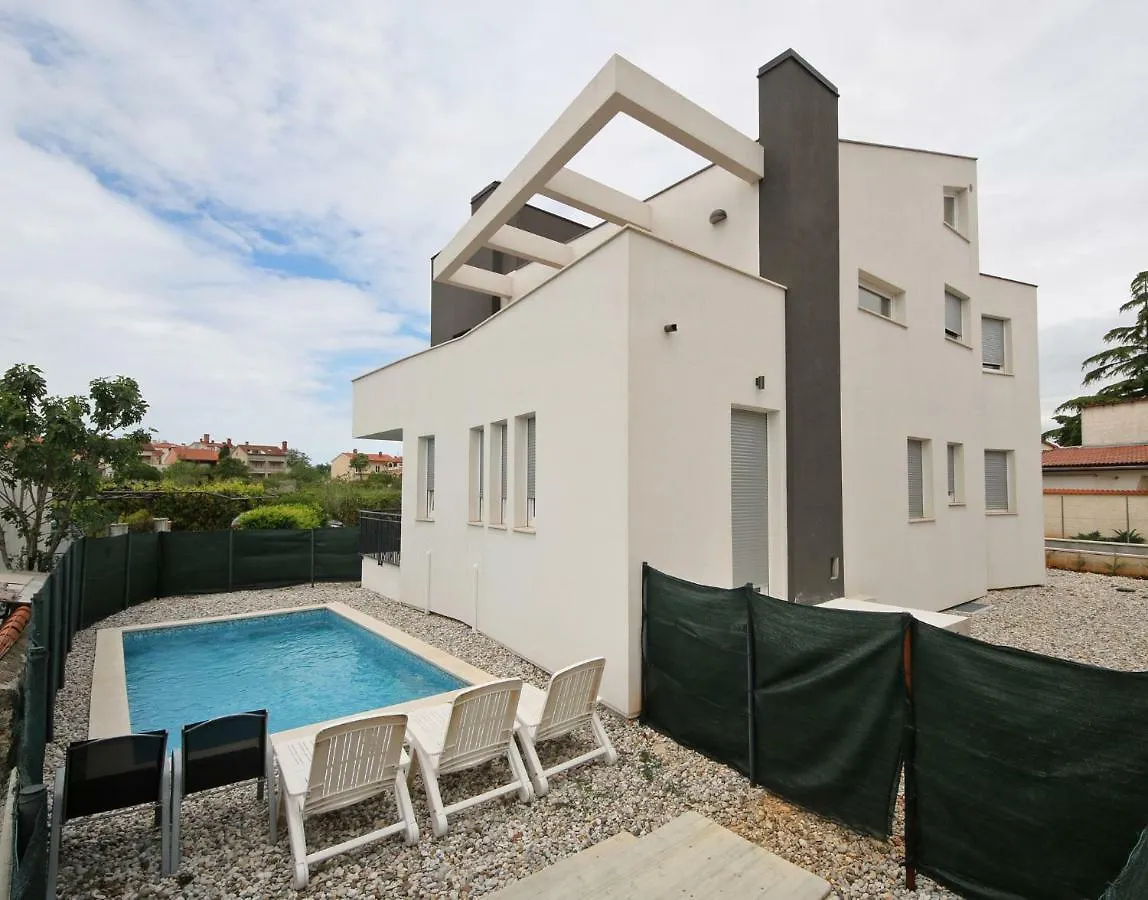 Apartments Peti Pula Croatia